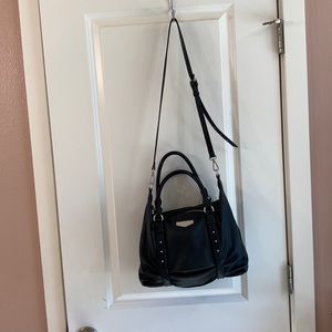 Simply Vera Vera Wang Purse, crossbody or hand